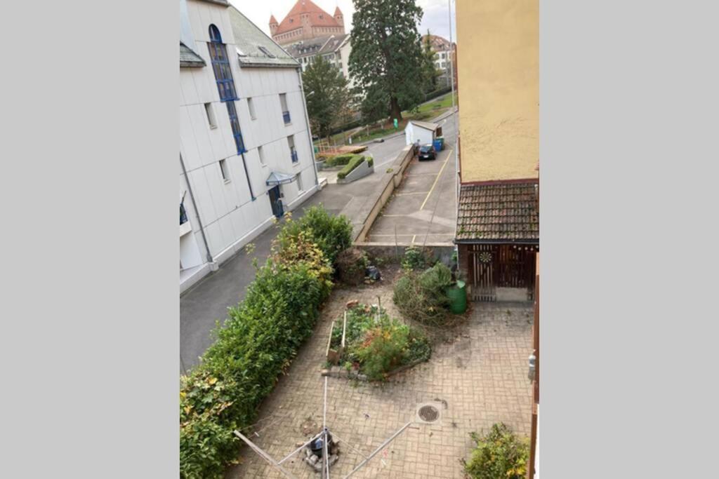 Parking & Appartement 2 Pieces Sans Traffic Lausanne Eksteriør bilde