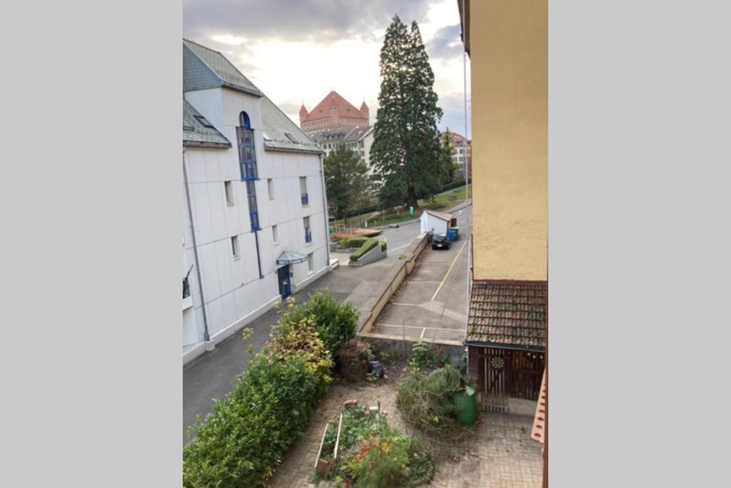 Parking & Appartement 2 Pieces Sans Traffic Lausanne Eksteriør bilde